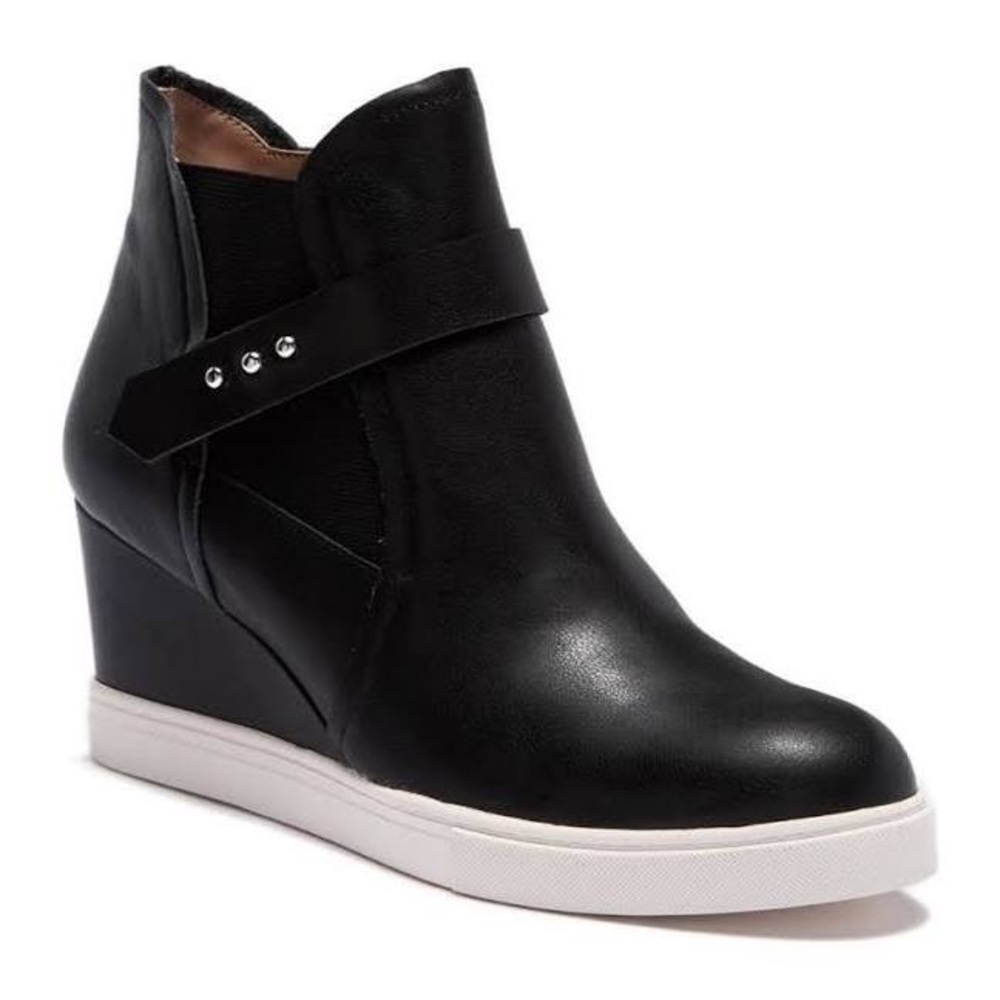 Paolo Black Leather Freshton Wedge Sneaker